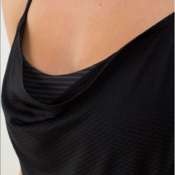 Lululemon CYB Tank in‎ black & hyperstripe/ Sz 6 - Picture 4 of 4